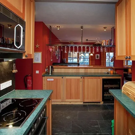Landhaus In Sankt Anton Am Arlberg Mit Sauna 公寓