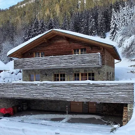 Landhaus In Sankt Anton Am Arlberg Mit Sauna 施万高