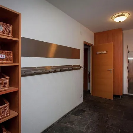 Landhaus In Sankt Anton Am Arlberg Mit Sauna 公寓 *