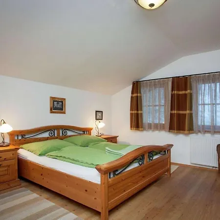 Landhaus In Sankt Anton Am Arlberg Mit Sauna 施万高
